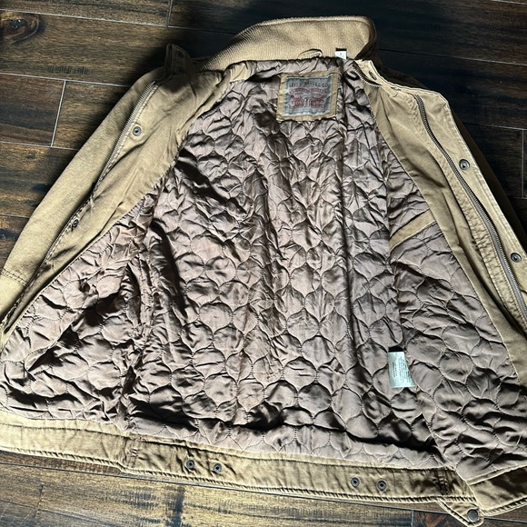 Levi's Zip Up Jacket - Picture 7 of 7